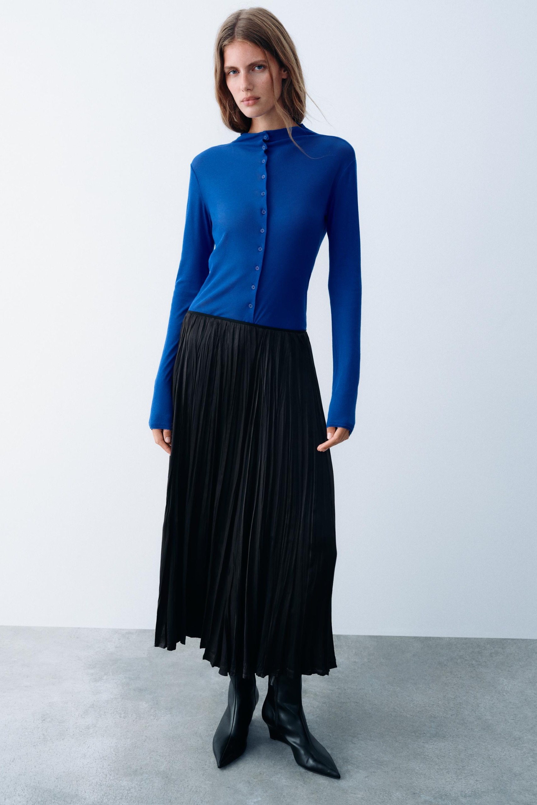 Satin Midi Skirt - Black - Xs