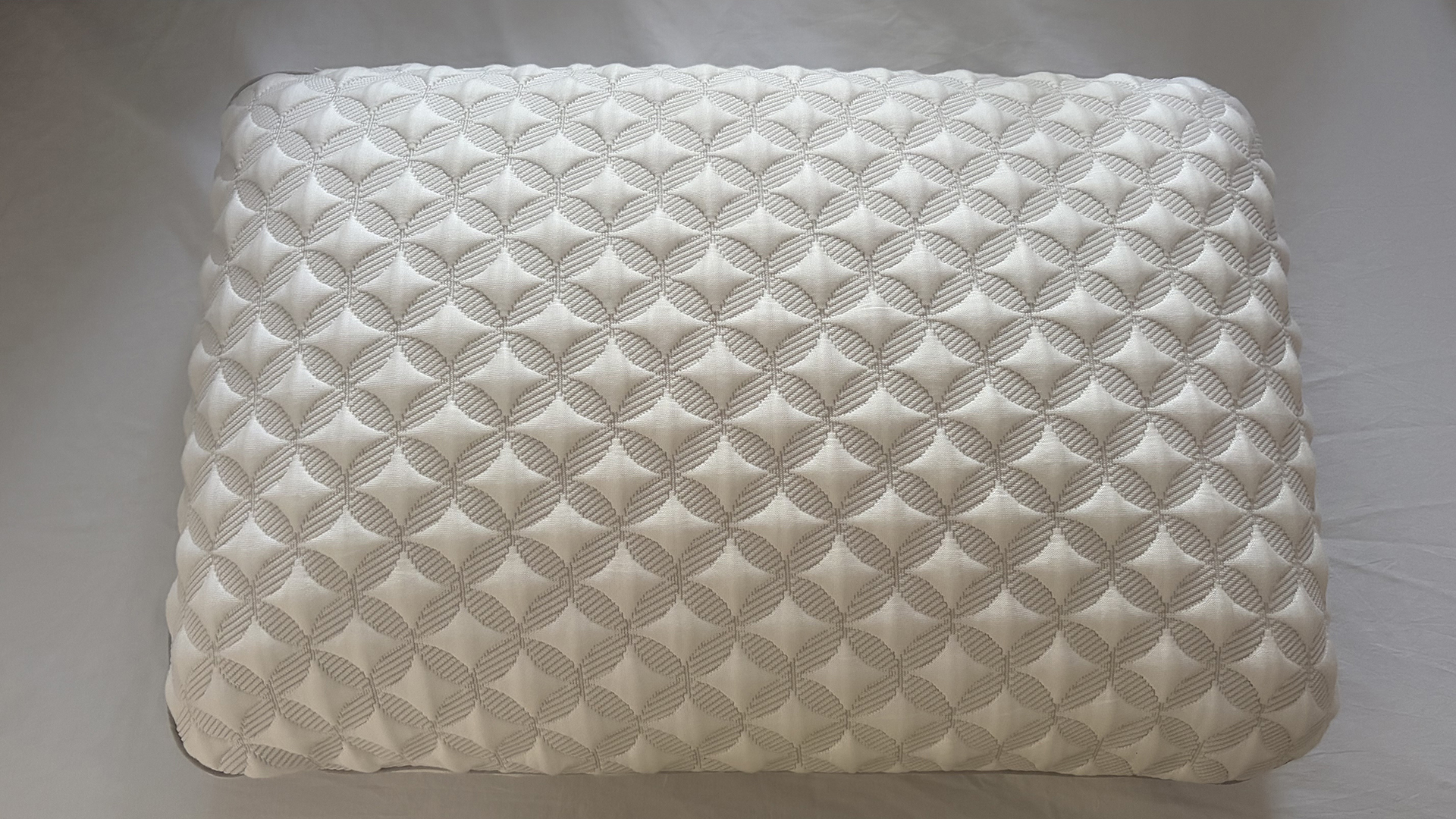 The Helix Talalay Latex pillow in our reviewer's bedroom