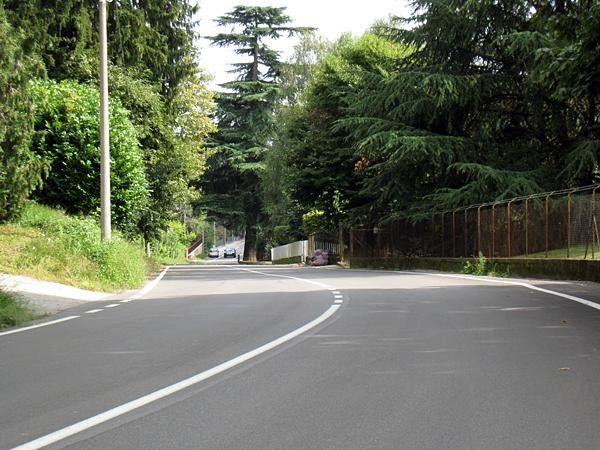 The decent of Montello on Via Marzorati.
