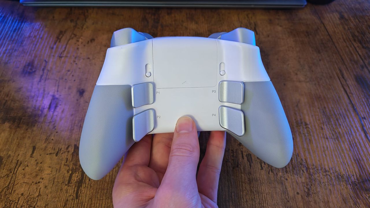 The back of the SteelSeries Aeon Pro