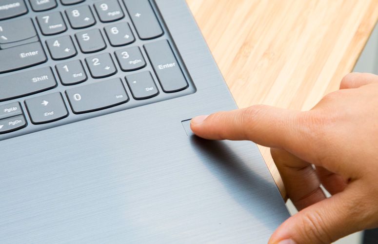Touchpad scroll. Ноутбук леново с отпечатком пальца. Ноутбук леново со сканером пальца. Ноутбук Lenovo Отпечатки пальцев. Lenovo Notebook отпечатка.