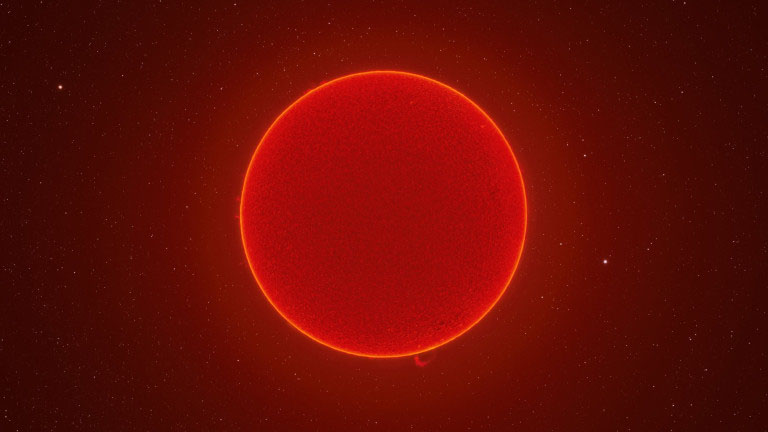 Incredible Astrophotography Could Be The Clearest Photo Of The Sun Ever 