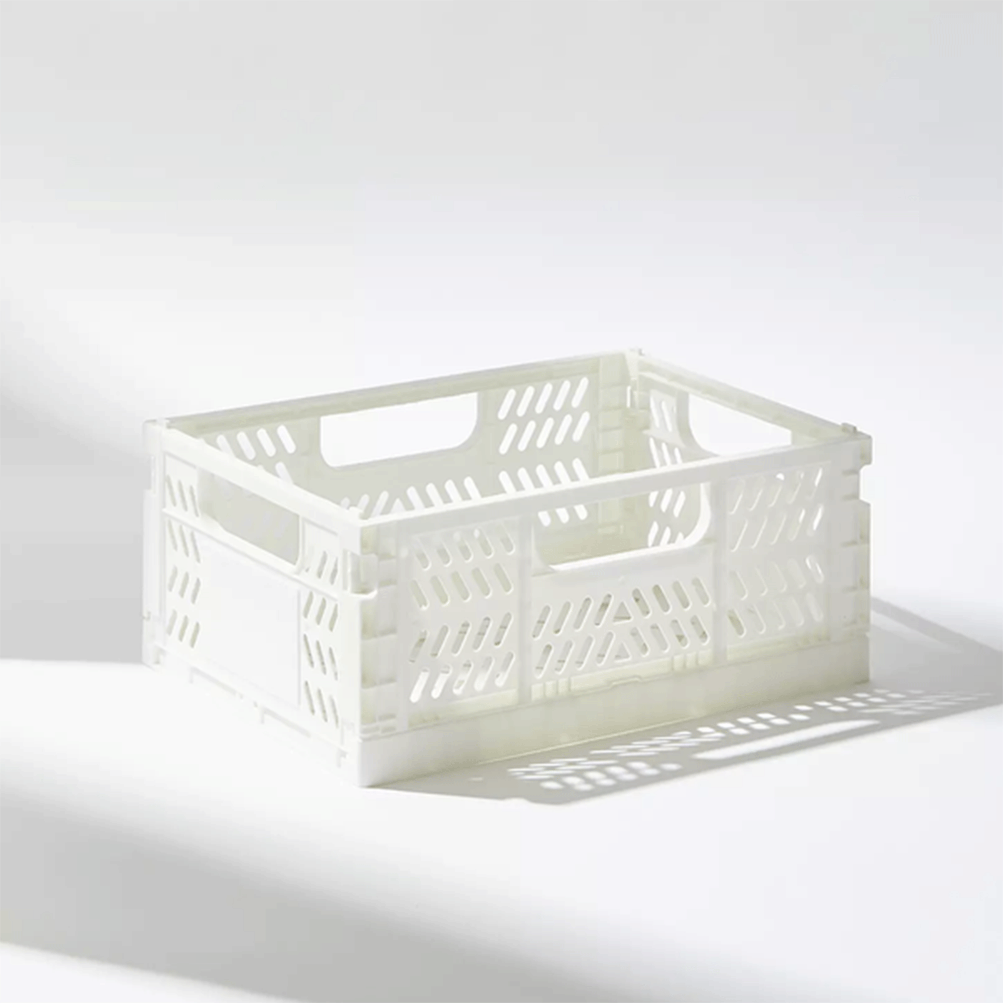 White crate