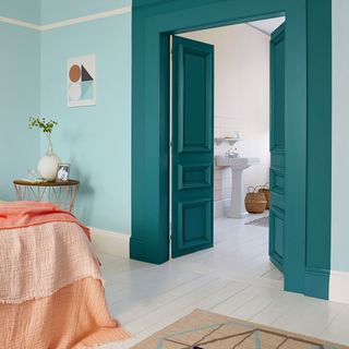 doorway with white vase and flooring