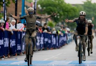 Unbound Gravel 100: 20-year-old Kylee Hanel overcomes mud and stop for train to win women's race