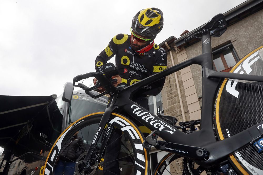 J&eacute;r&ocirc;me Cousin (Direct Energie) checks out his new TT bike