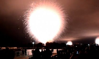 Talk about a letdown: San Diego's fireworks display, which was supposed to last 18 minutes, burned hot and fast â€” but only for 15 seconds.