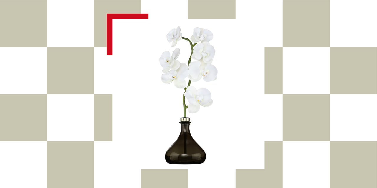 An orchid-shaped diffuser