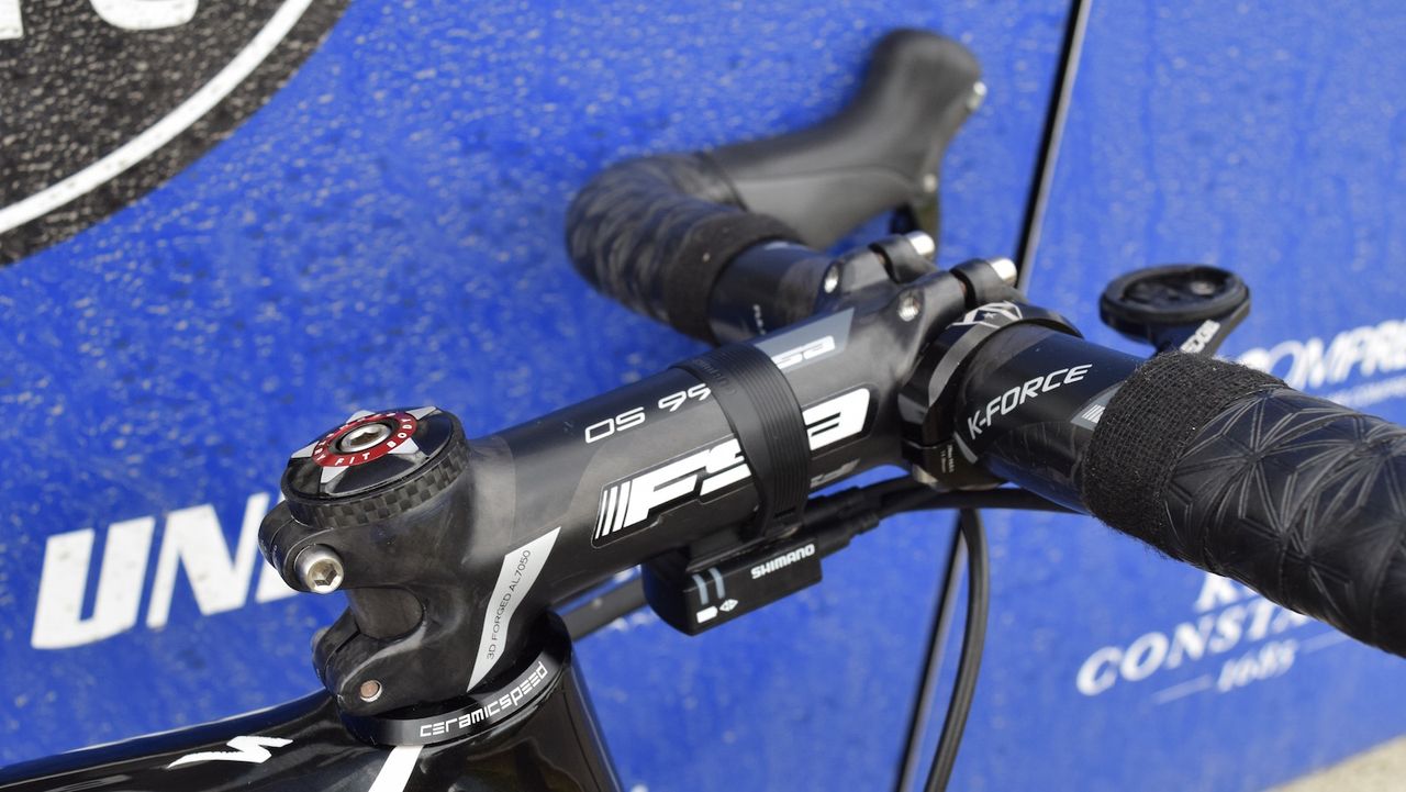 FSA provide the stem, handlebars and seat post for Bob Jungels