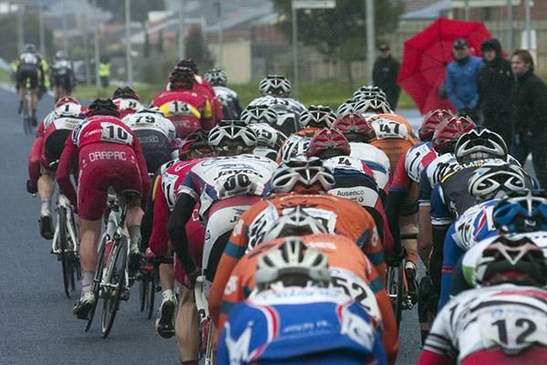 The peloton dealt with cold and wet conditions again for stage three of the tour in Grovedale near Geelong.