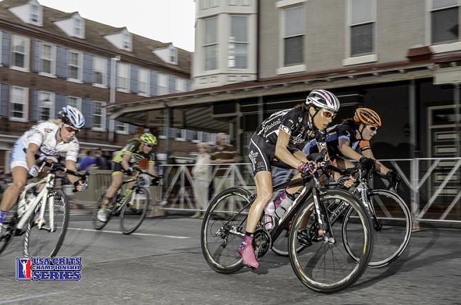 Mellow Mushroom spent most of the race on the front working repeatedly to set Laura Van Gilder up for her win