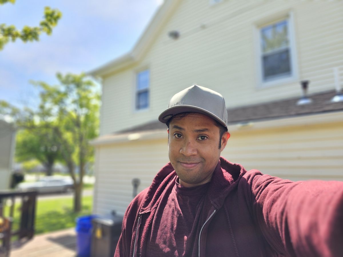 Samsung Galaxy S23 Ultra portrait sample.