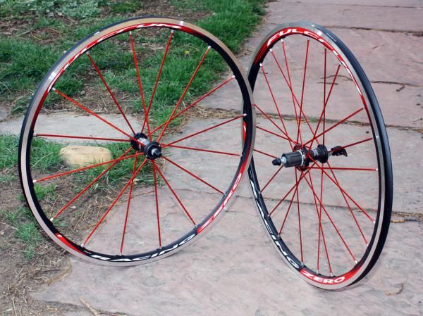 The Racing Zero is Fulcrum's top alloy road tubular wheelset.
