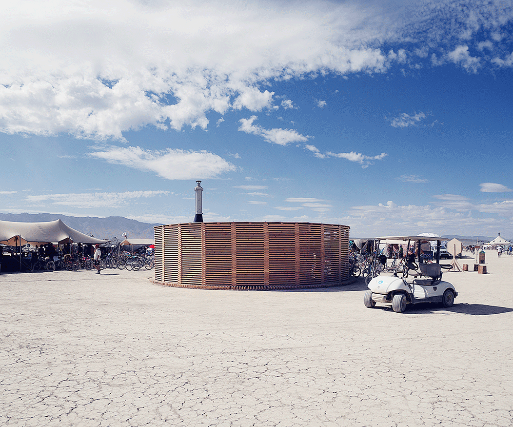 JKMM and Sauna on Fire collective