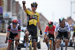 Wout van Aert (Jumbo-Visma) won Gent-Wevelgem 2021