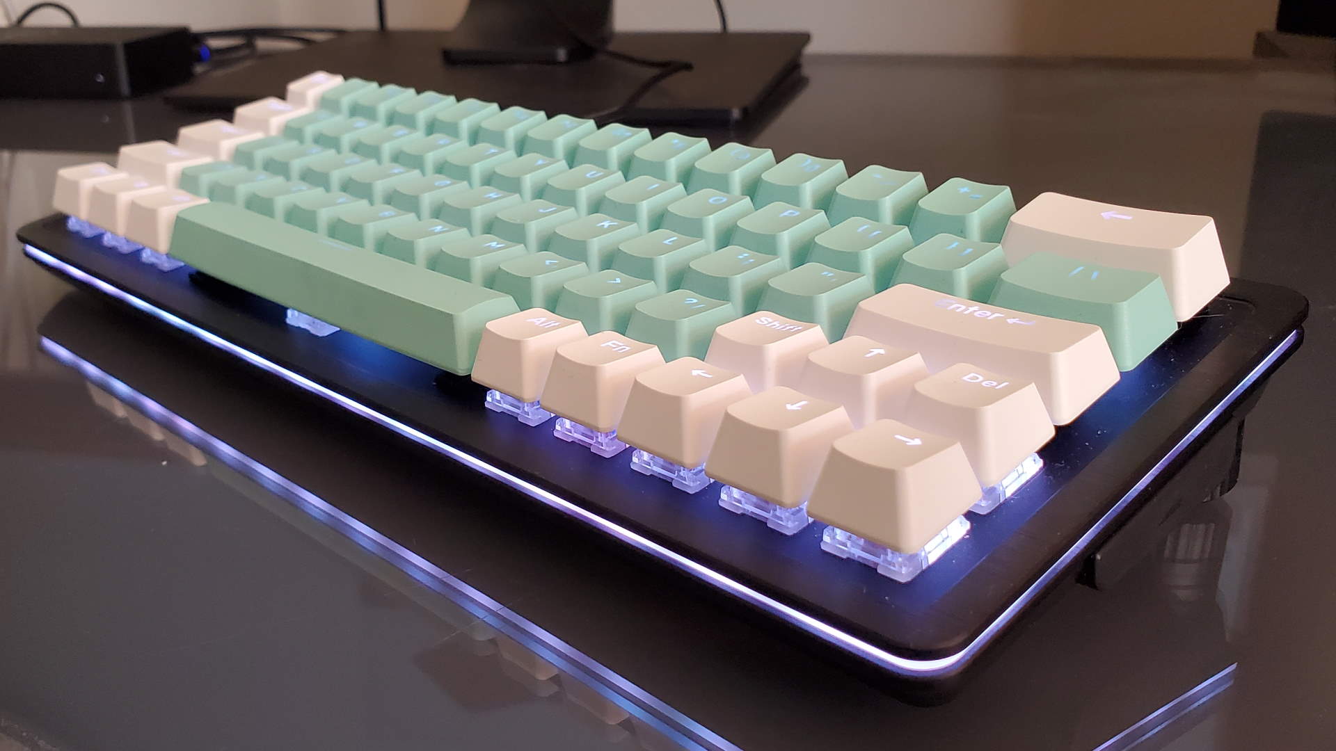 Mountain Everest 60 gaming keyboard