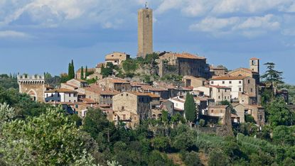 The little hill town of Pereta in Tuscany, Italy 