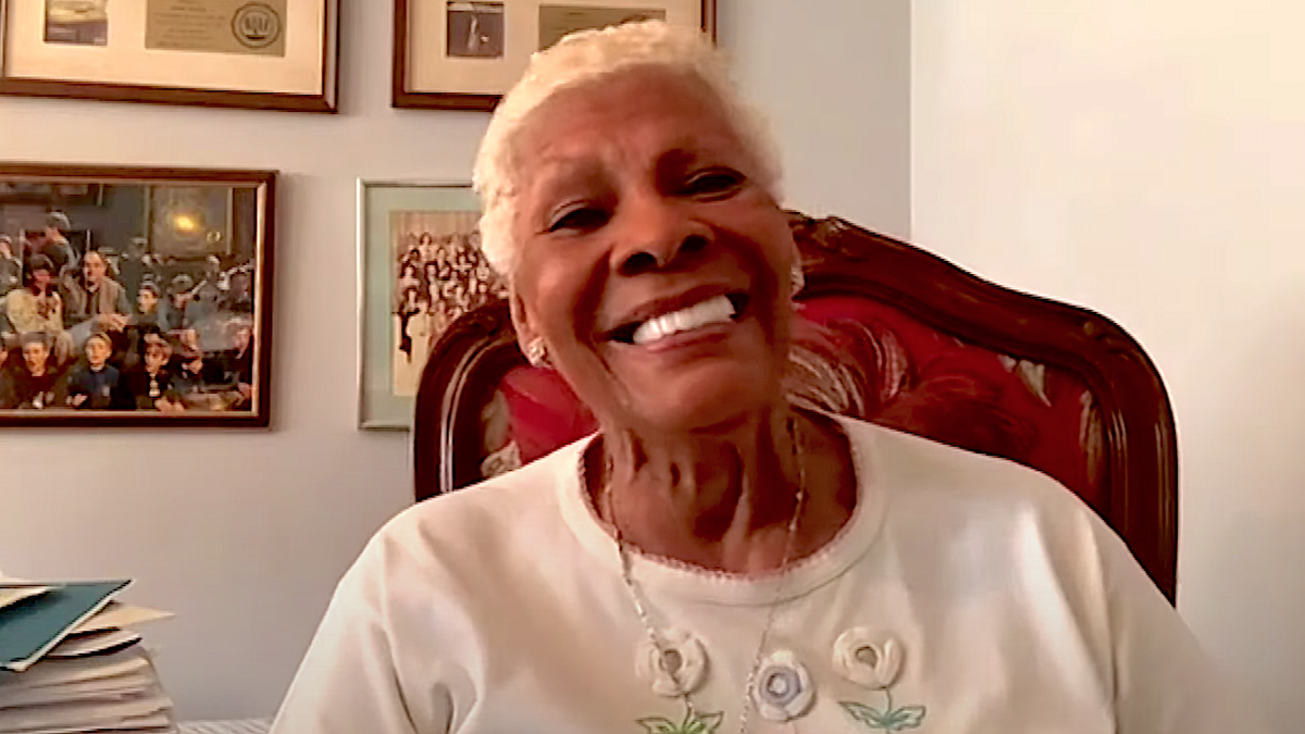 Dionne Warwick smiles on The Drew Barrymore Show.