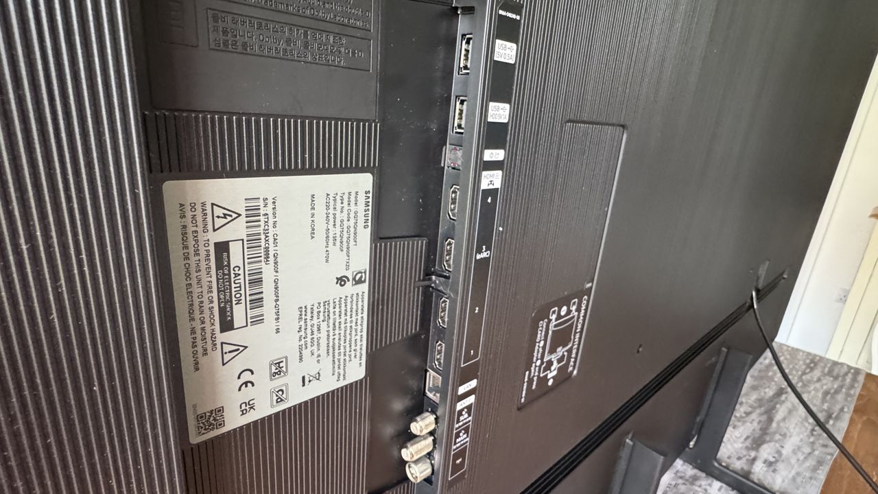 Samsung QN900F