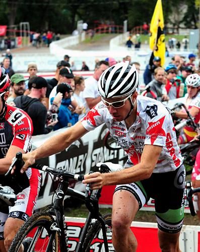 Series leader Jeremy Powers (Cyclocrossworld.com-Cannondale)