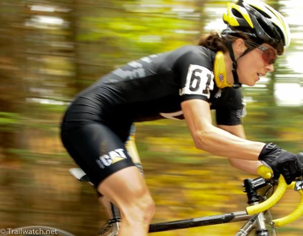Andrea Smith (Ladies First Racing) descending at high speed