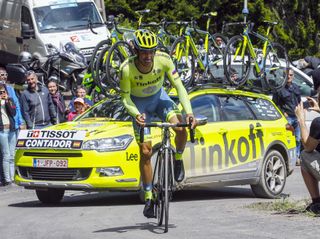 Alberto Contador wins the Prologue of the 2016 Critérium du Dauphiné