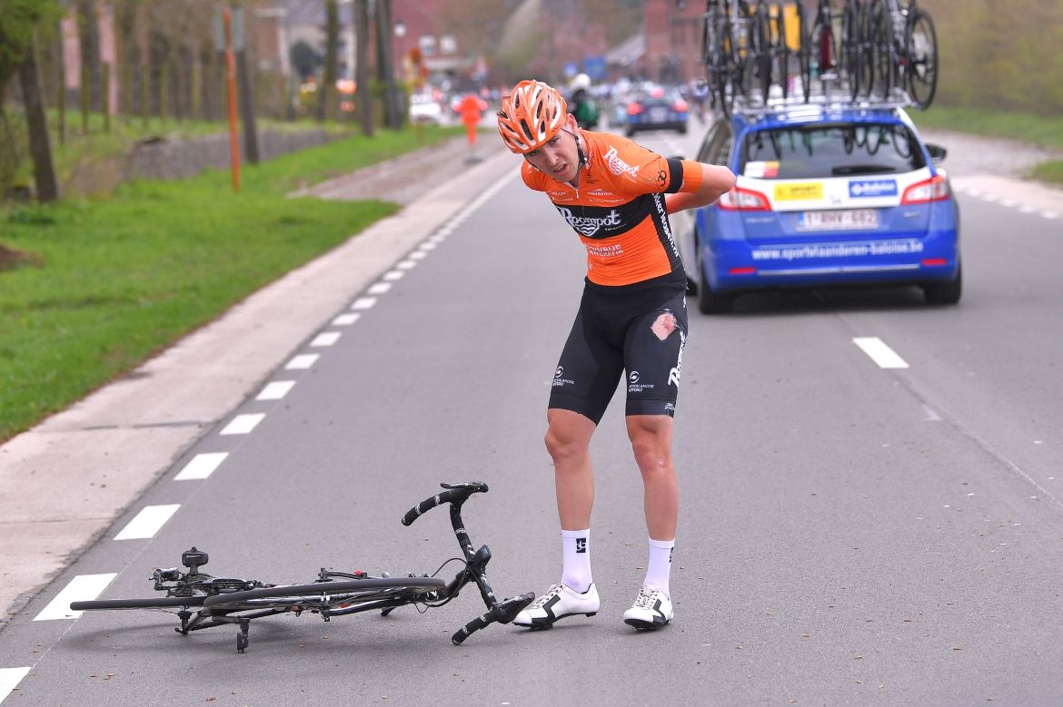 Robbert De Greef (Roompot) had a crash