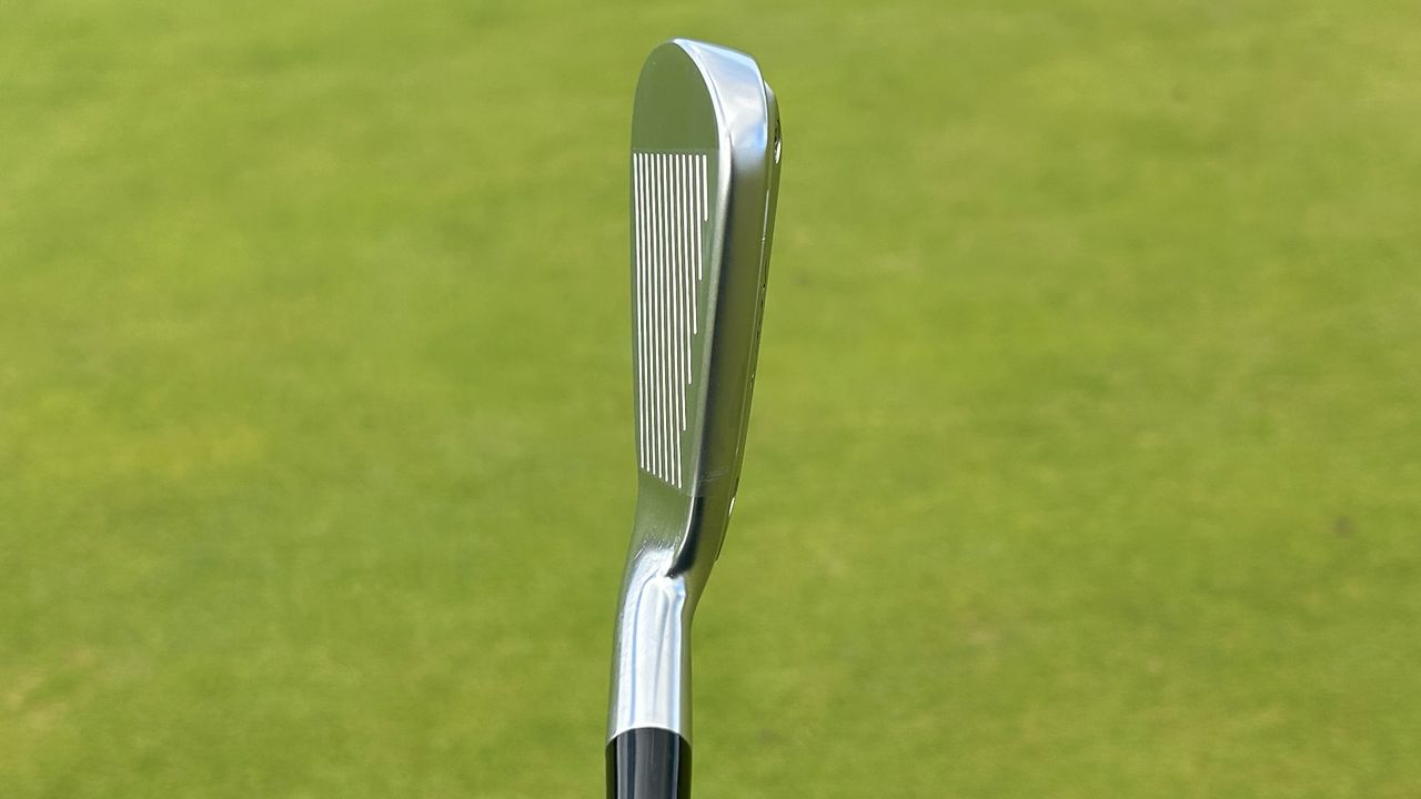 Utility Iron Callaway 2025 Apex UT Utility Iron Review | Golf Monthly