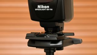 Nikon Speedlight SB-700