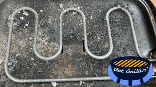 Cleaning electric grill