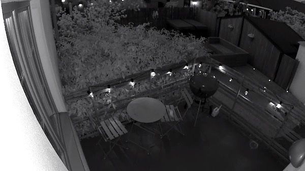 Arlo Go 2