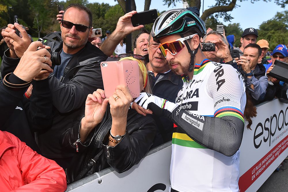 Peter Sagan poses with fans in Montreal