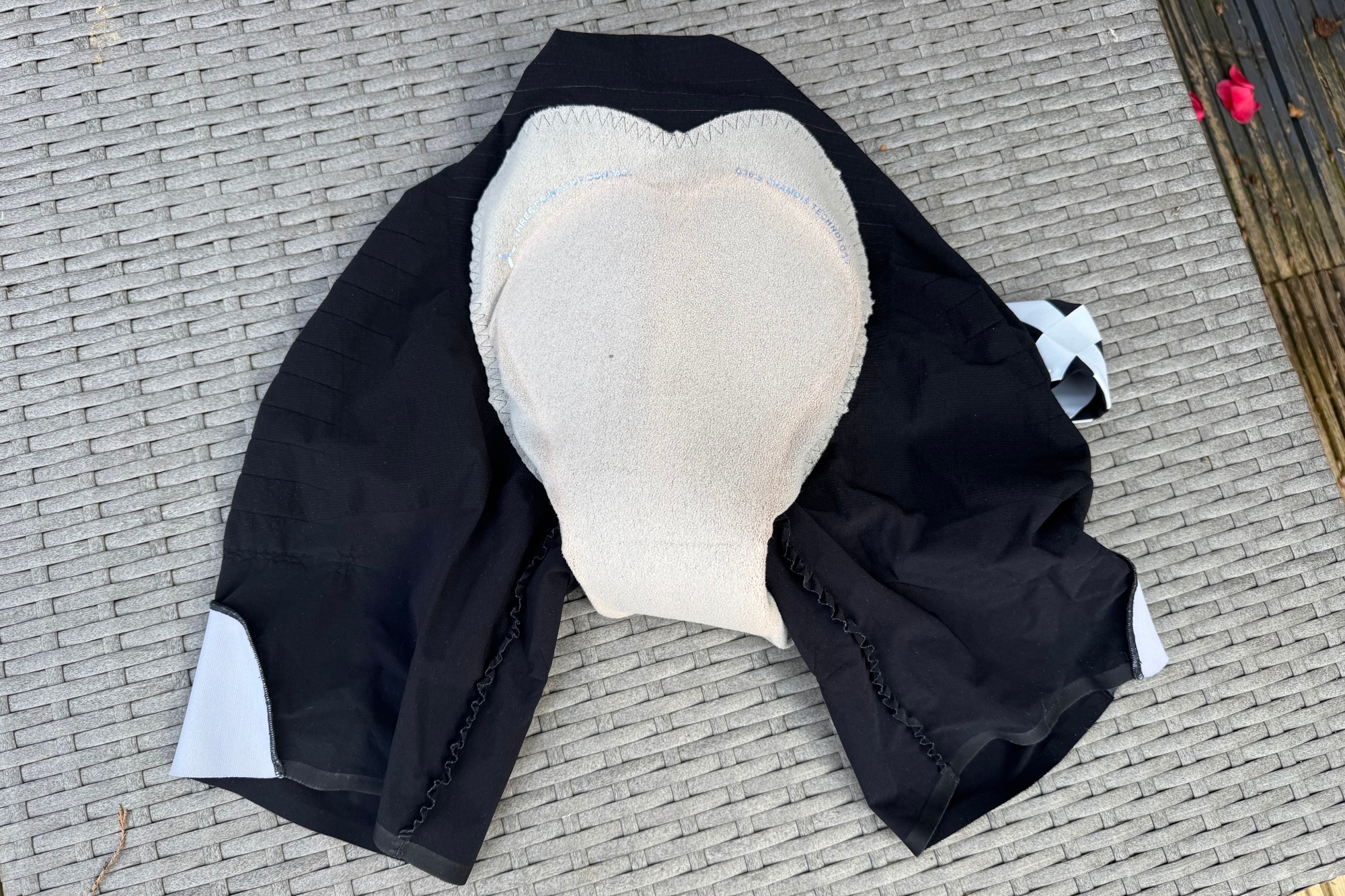 Q36.5 Unique Pro Bib shorts