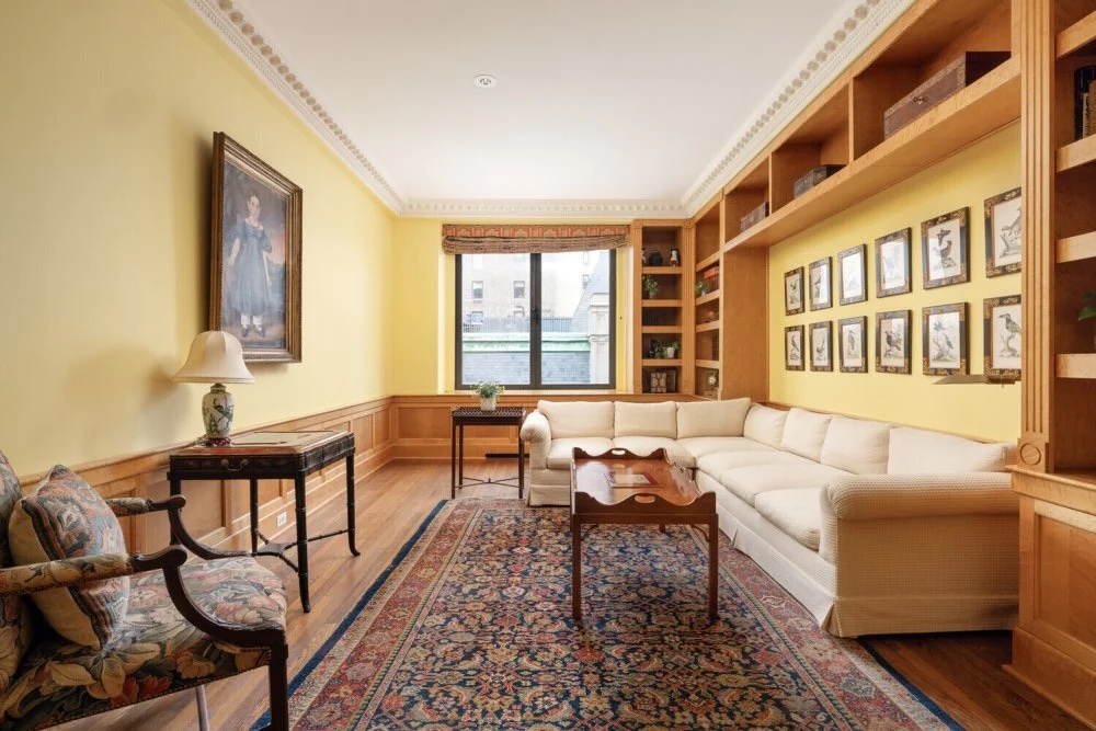 1107 Fifth Avenue apartment