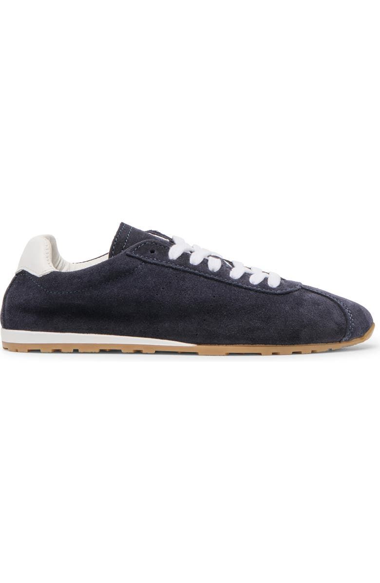 Serina Sneaker