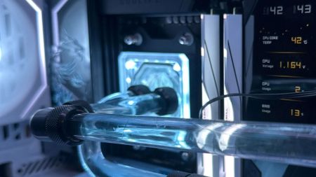 Delidded AMD Ryzen 9 9950X3D gets tested