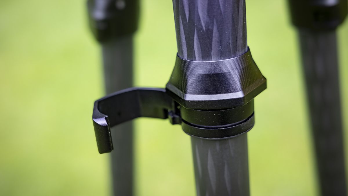 Heipi 3-in-1 travel tripod outdoors