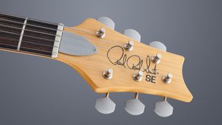 PRS SE Silver Sky