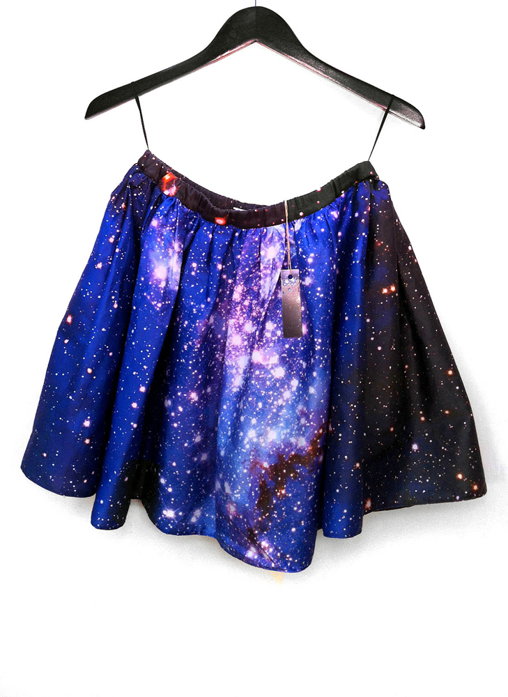 Skirt with Hubble Space Telescope Image