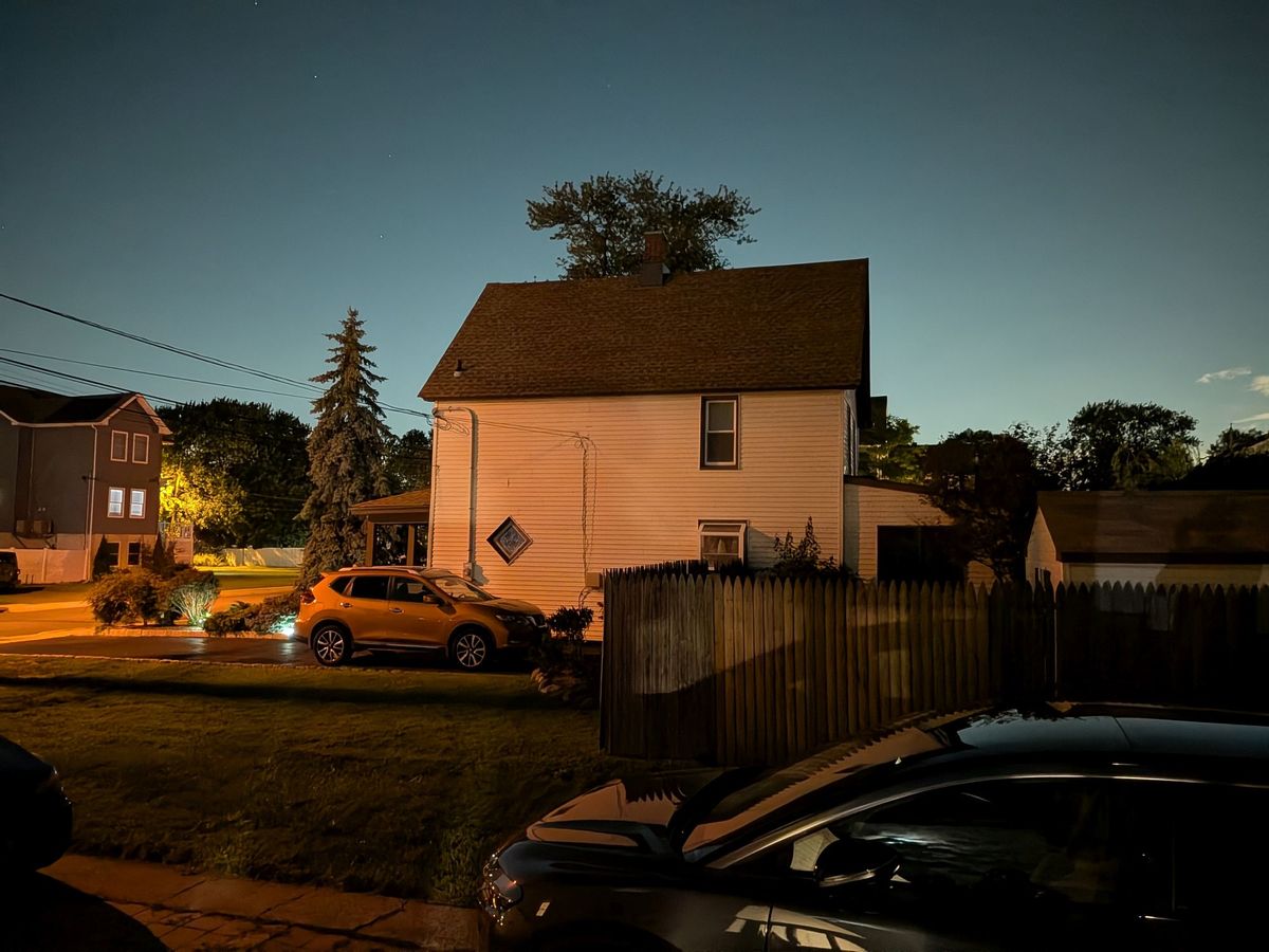 Google Pixel 10 camera sample.