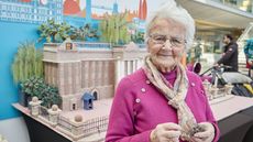 Margaret Seaman and her knitted Buckingham Palace 