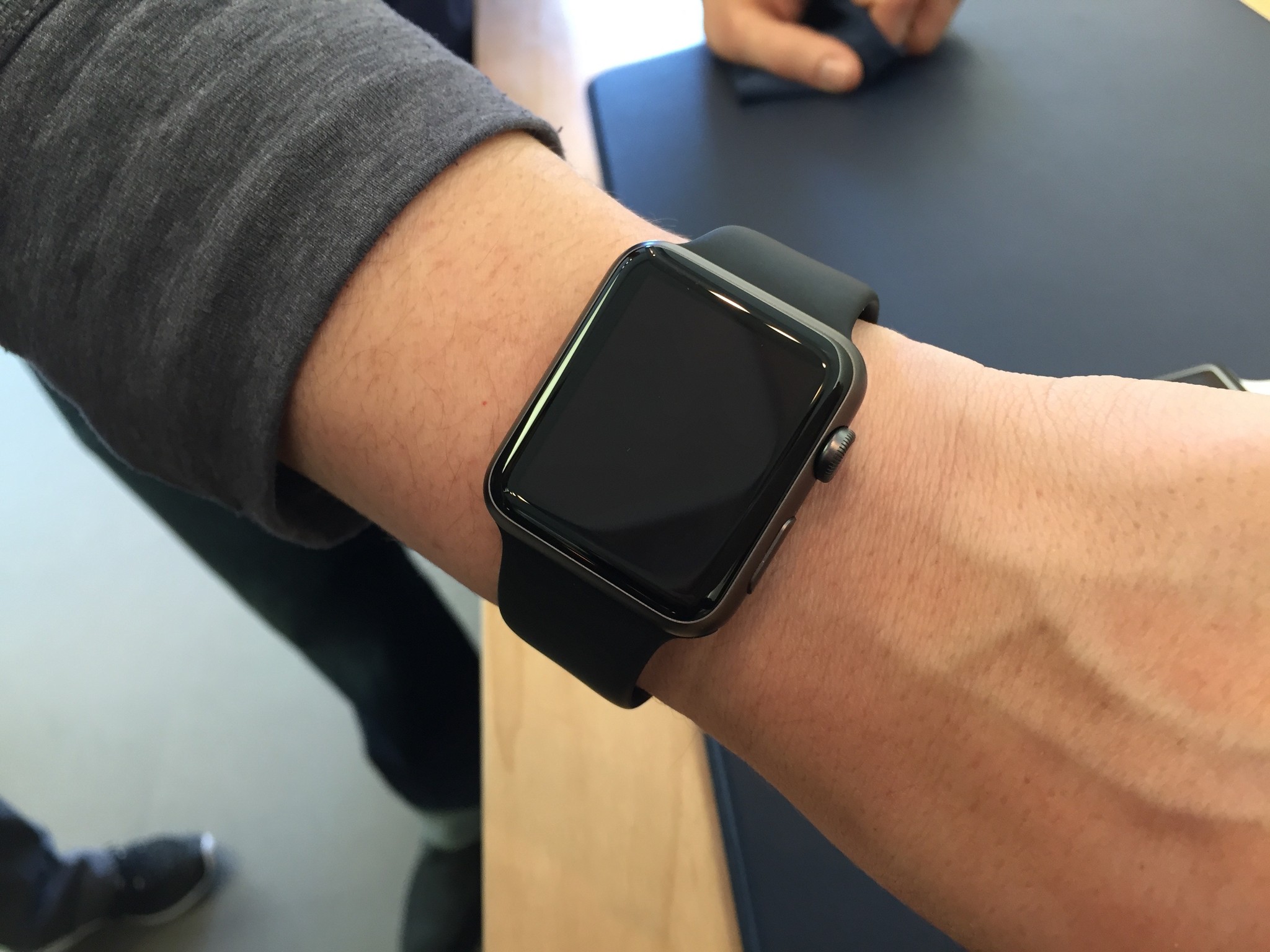 Часы apple черные. Часы эпл вотч 8. Смарт часы эпл вотч 7. Apple watch s3 42 mm Black. Apple watch s8 Silver.