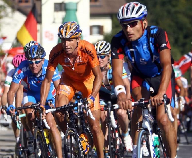 2006 Worlds: Michael Boogerd (Netherlands) and Fred Rodriguez (USA) in action in Salzburg, Austria