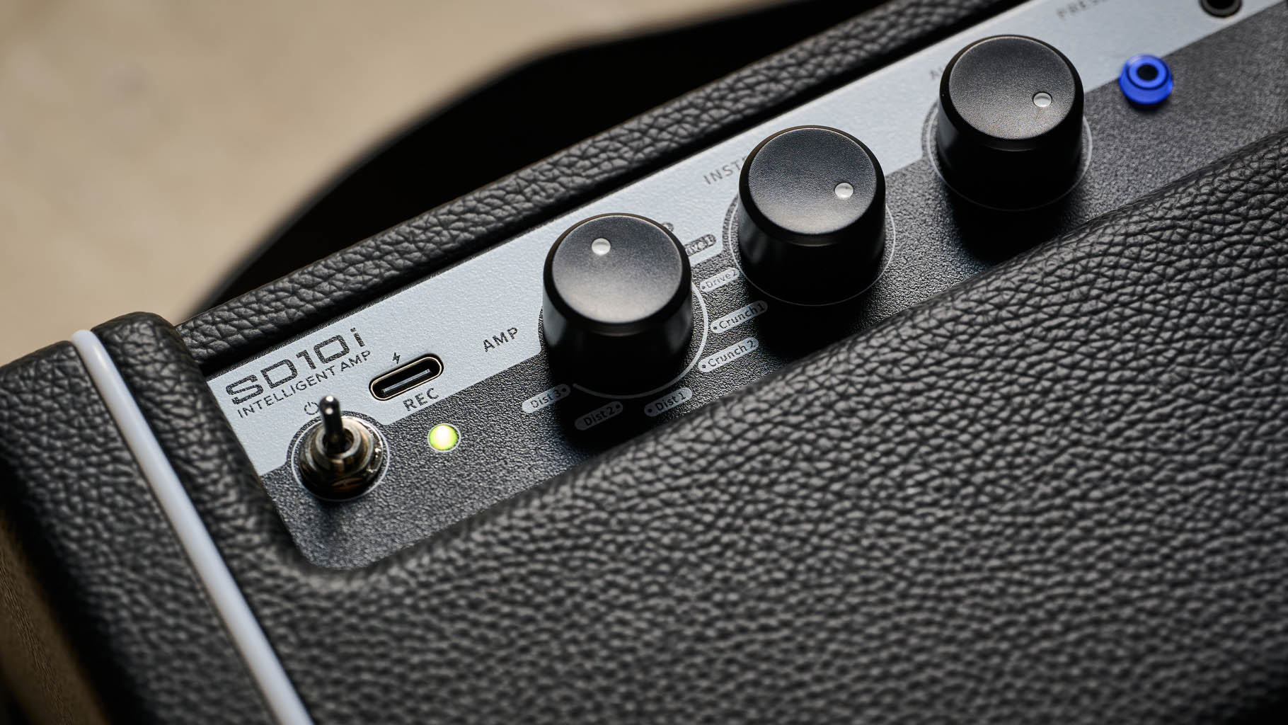 Mooer Audio SD 10i Intelligent Amp: the new desktop amp is a packed with features and sounds and has a logo that lights up when switched on.