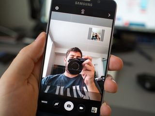 Galaxy Note 5 wide selfie mode