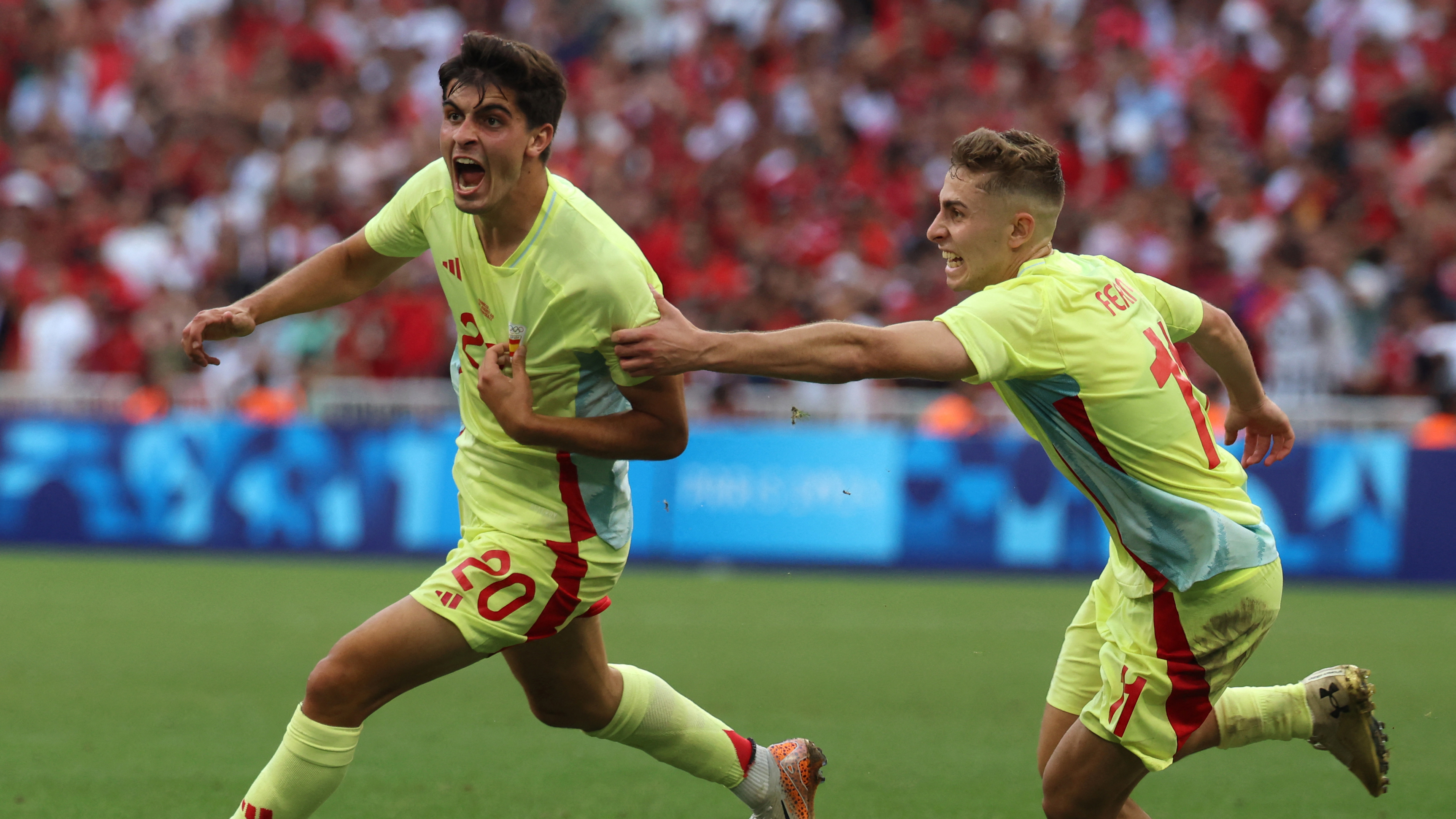 Juanlu celebrando el gol que nos ha llevado a la final de los Juegos Olímpicos 2024
