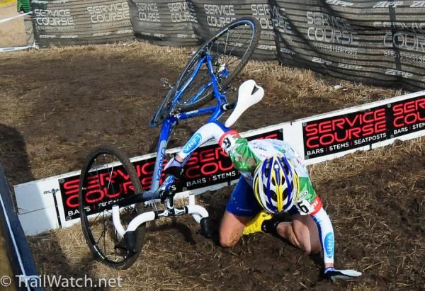 Georgia Gould (Luna Pro Team) stumbles on one of the barriers.