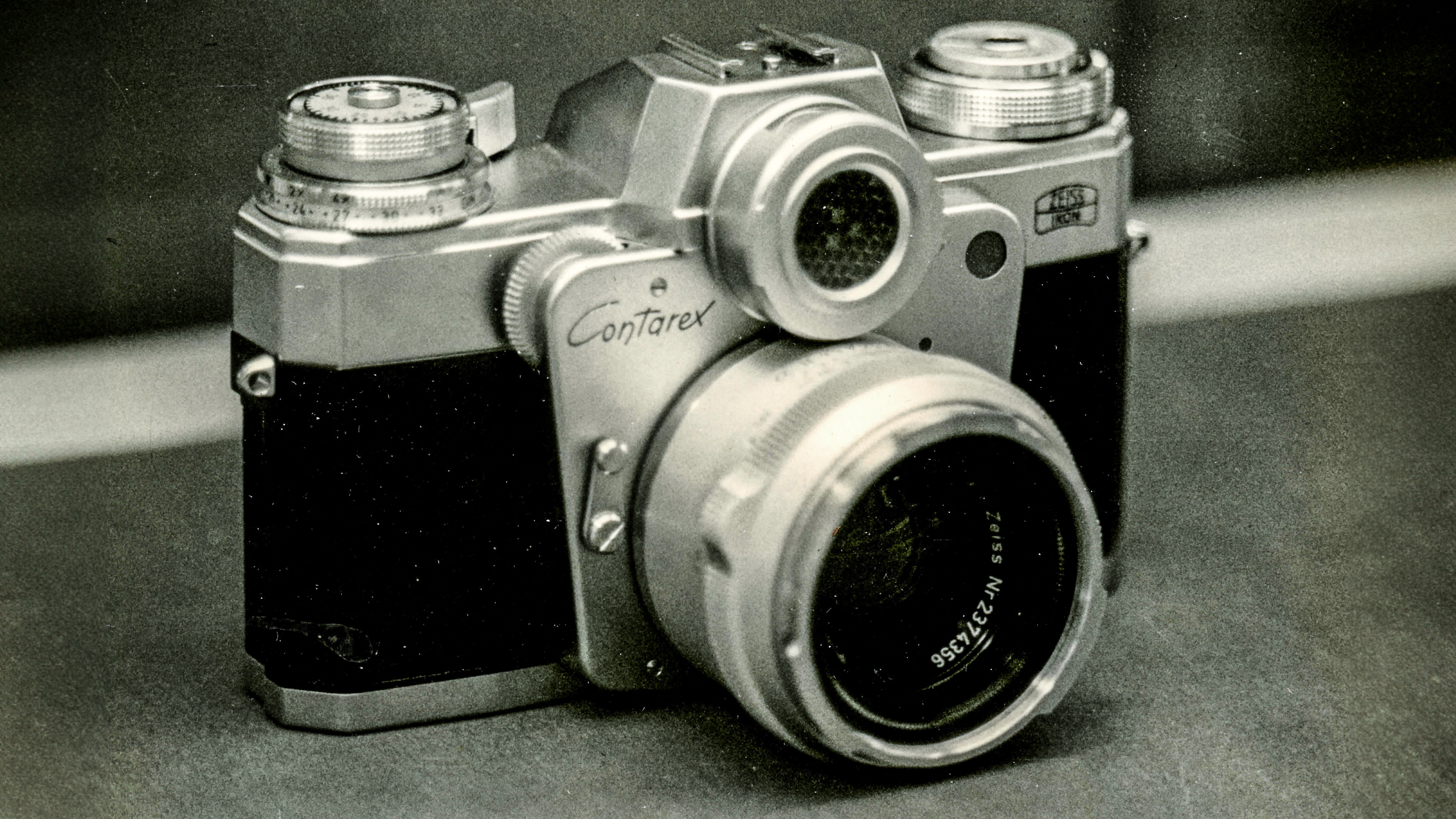 2A4A2HK Old camera Contarex Zeiss Ikon, 1963