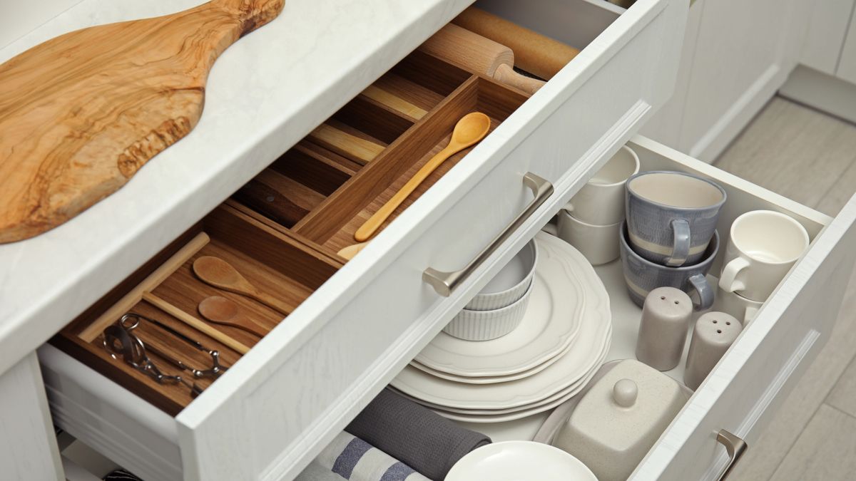 How to organize kitchen drawers | Real Homes