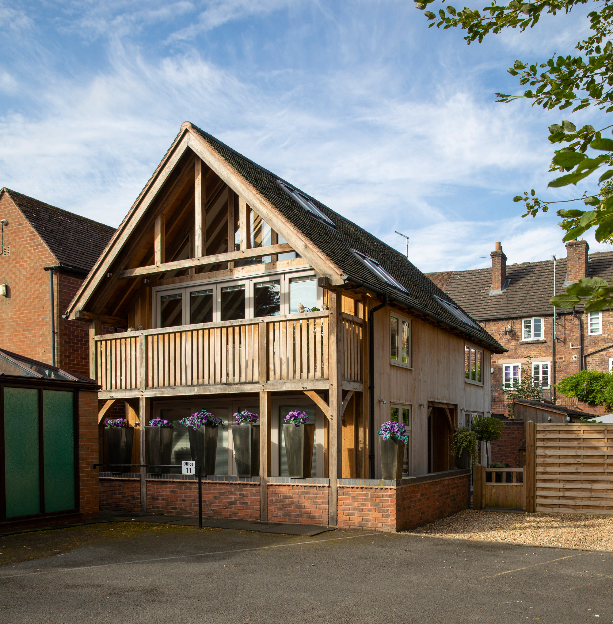 a modern oak frame self build built in 15 weeks